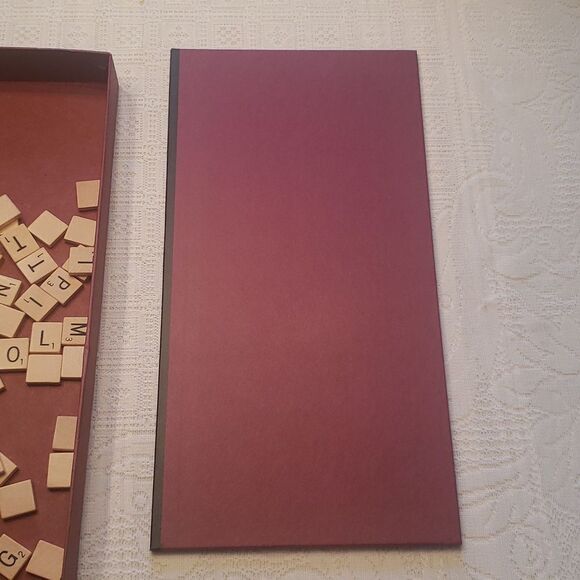 Vintage 1976 Selchow & Righter Scrabble Board Game - Picture 5 of 8